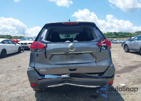 2017 Nissan Rogue S z USA, uszkodzony, nr VIN KNMAT2MV1HP525018